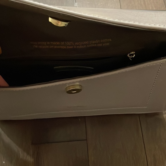 Matt & Nat Bag - Picture 3 of 4